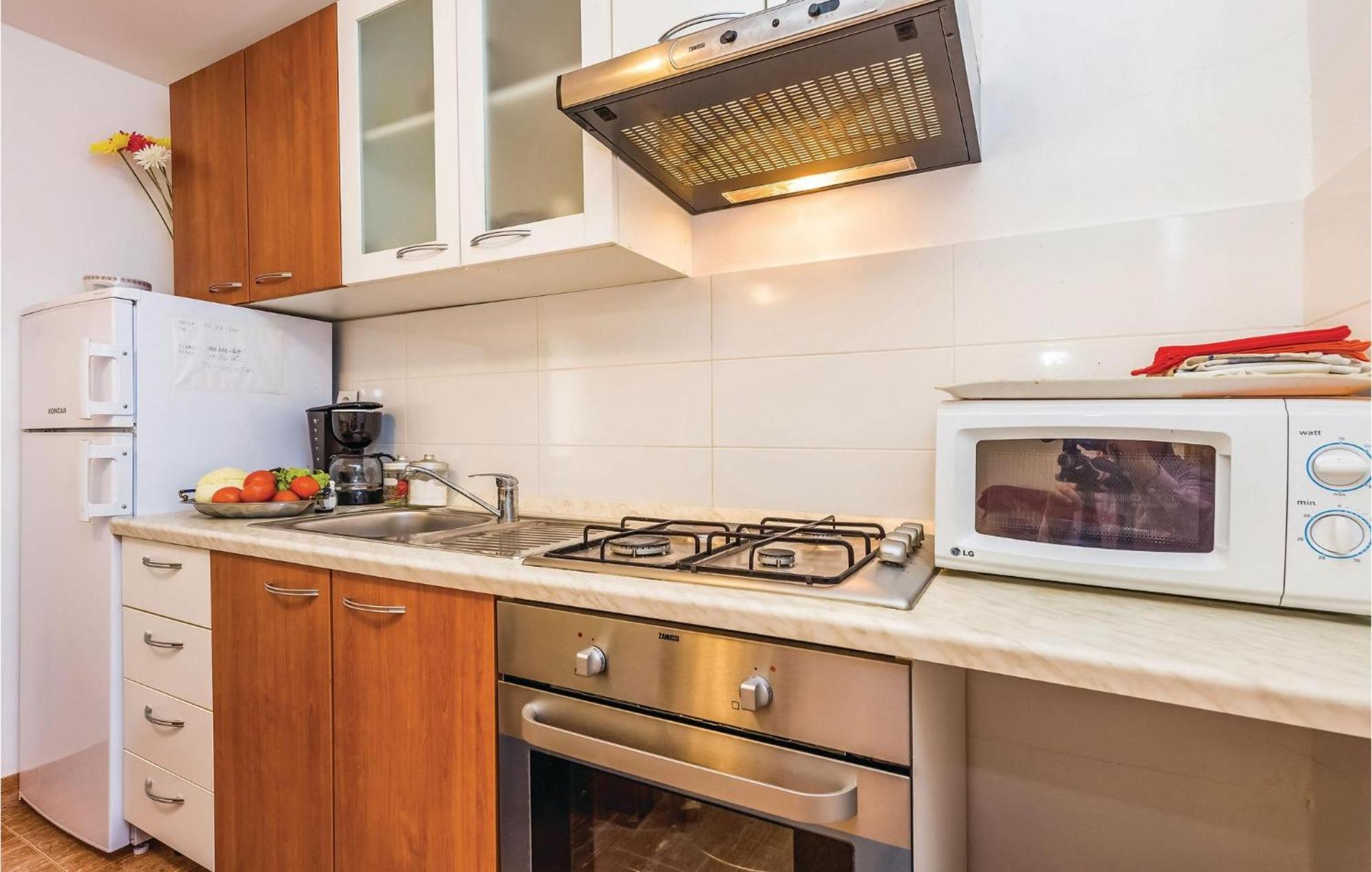 Awesome Apartment In Senj With Wifi Exterior foto